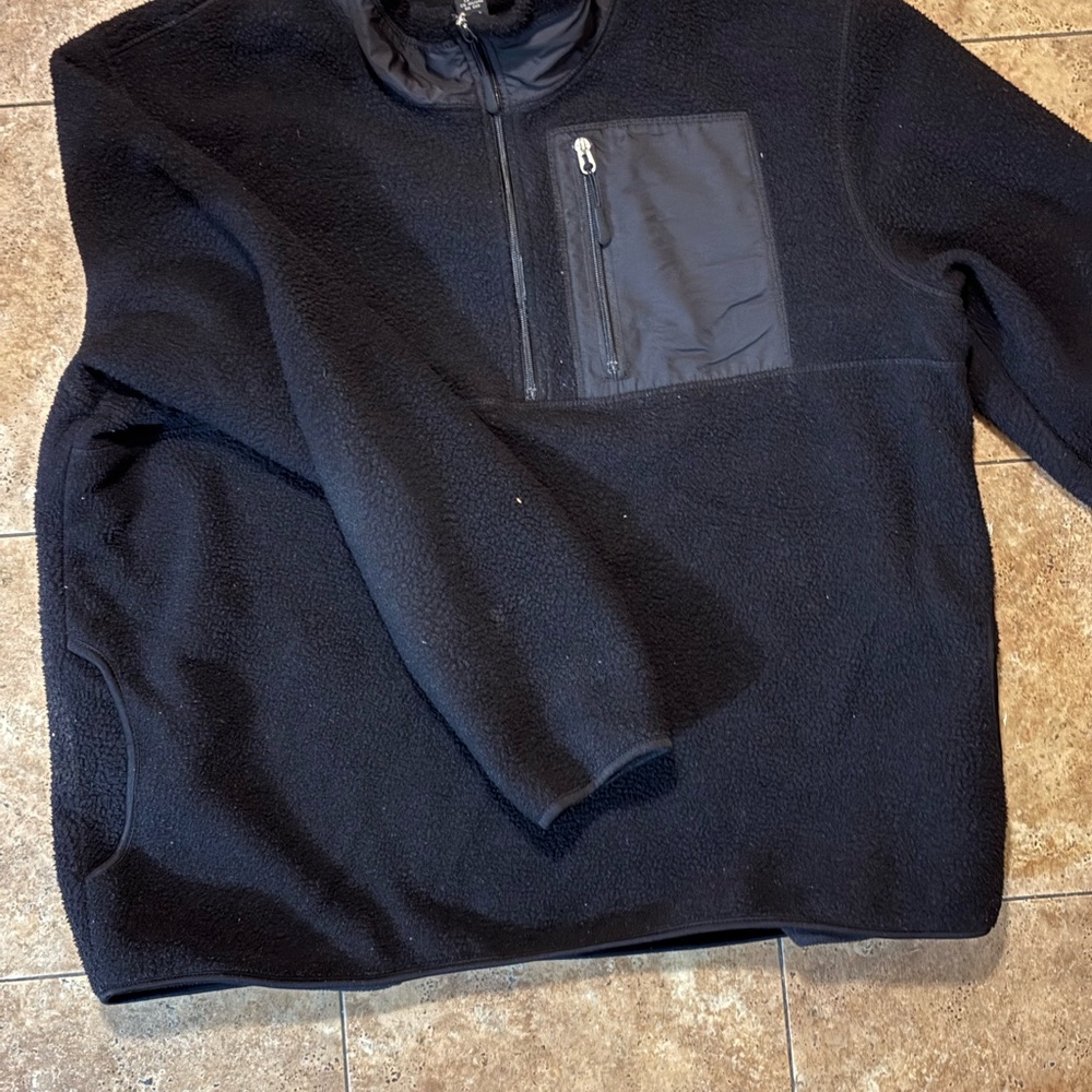 H&M Men's Black Zip-Up Sweater